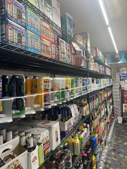 Fresh Market Gourmet Deli Picture 6