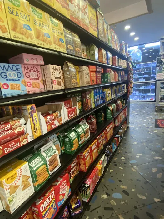 Fresh Market Gourmet Deli Picture 10