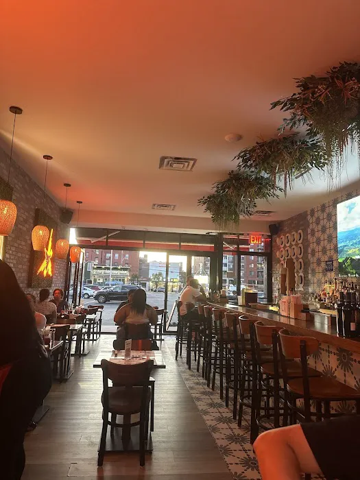 Inca Paisa Restaurant Astoria Picture 9