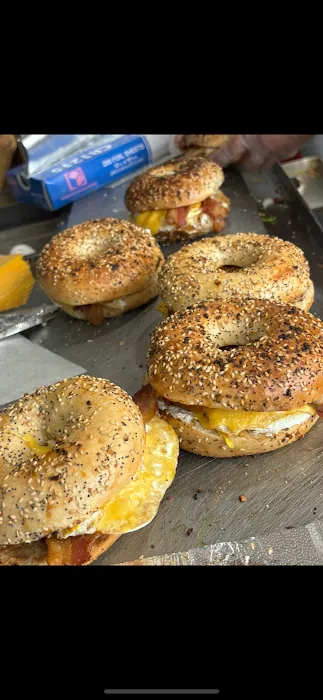Van Dam Deli Picture 4