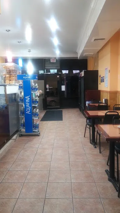 New Review Deli Inc Picture 1