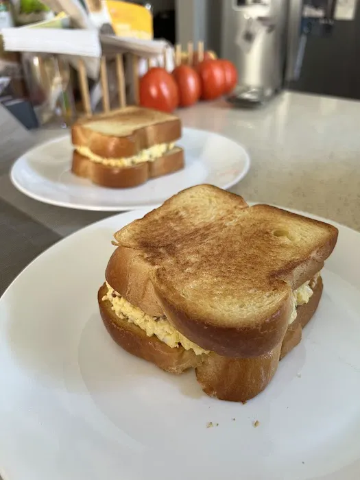 Danny’s Kitchen Picture 1