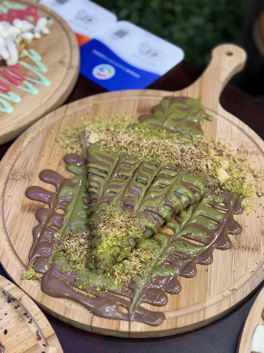 Utopia Crepes Picture 3