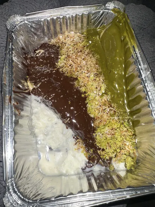 Utopia Crepes Picture 6