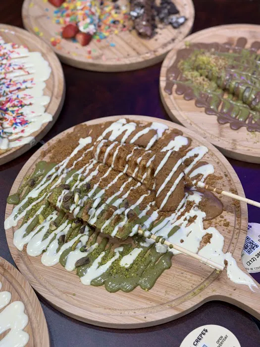 Utopia Crepes Picture 10