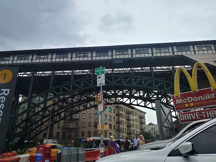 McDonald's Picture 3