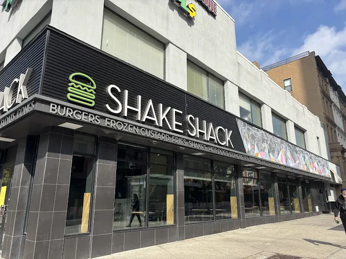 Shake Shack Harlem Picture 9