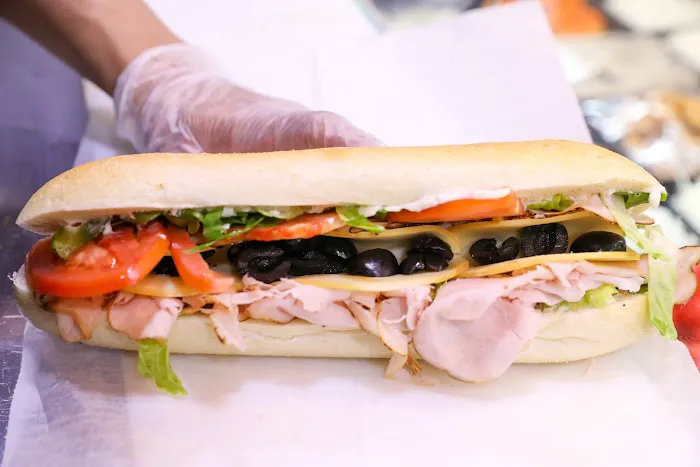 NYC Gourmet Deli Picture 8