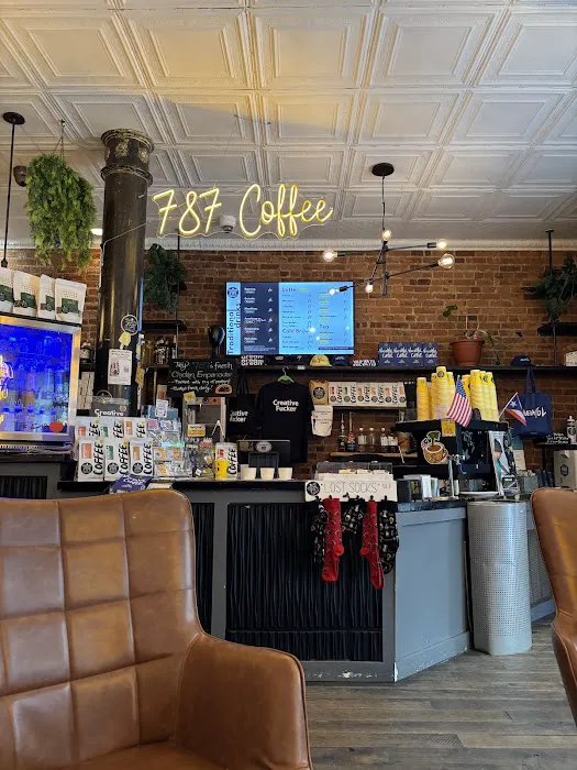 787 Coffee Picture 7