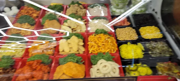 H&H Organic Deli & Grill Picture 7