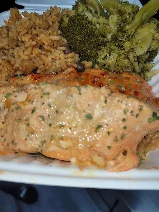 Arnie & Ebony Catering LLC Picture 3