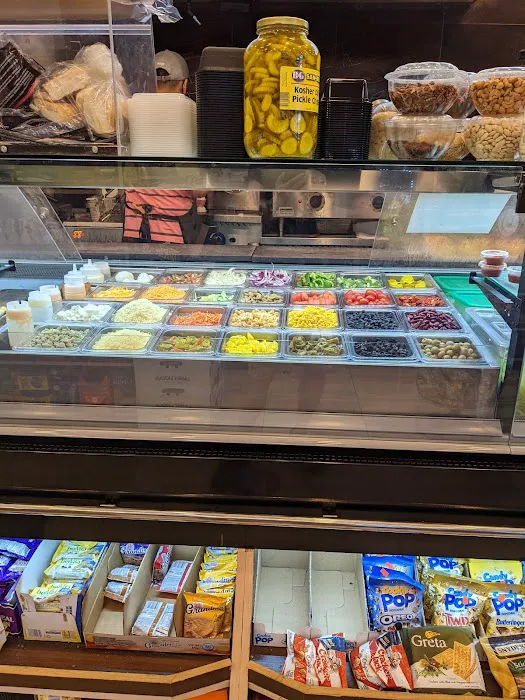 Felix Gourmet Deli Picture 3