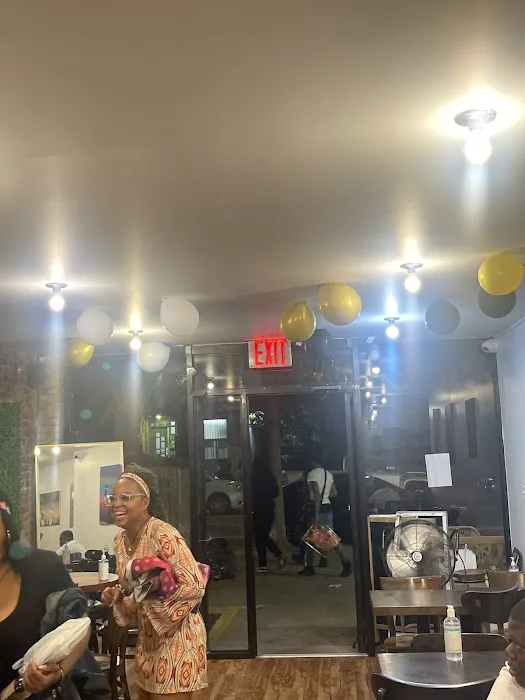 OurtBox Cafe Picture 8