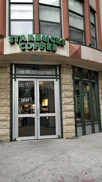 Starbucks Picture 4