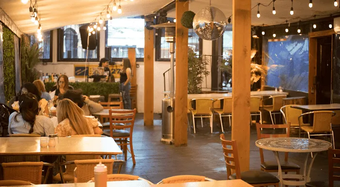 Tropical Restaurant 2 Picture 6