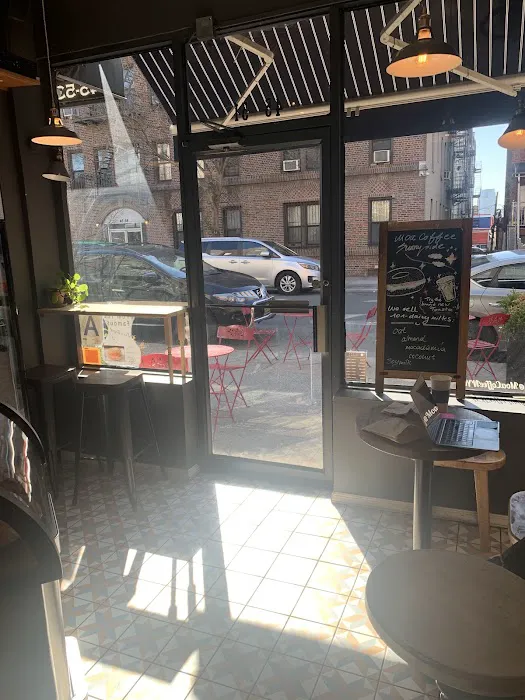 Moa Coffee Sunnyside Picture 10