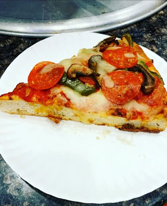 GoodFellas pizzeria of SunnySide Picture 8