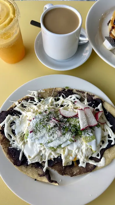 The Sunnyside Brother's Cafe Picture 4