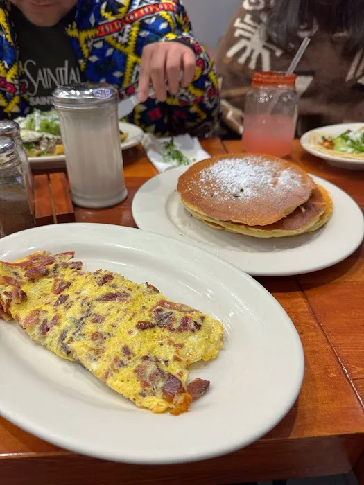 The Sunnyside Brother's Cafe Picture 5