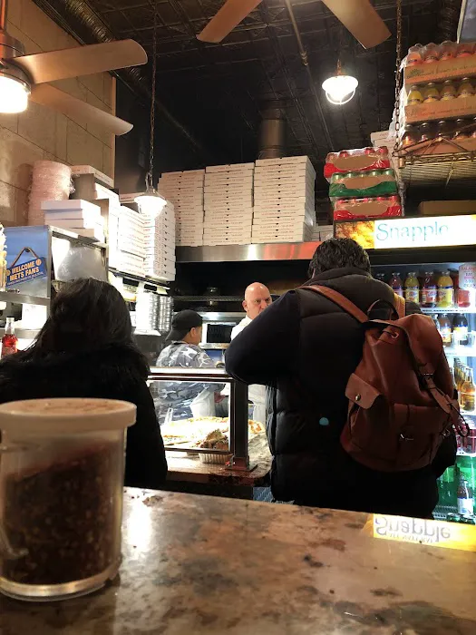 Sunnyside Pizza Picture 3