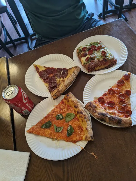 Philomena's Pizza Picture 9