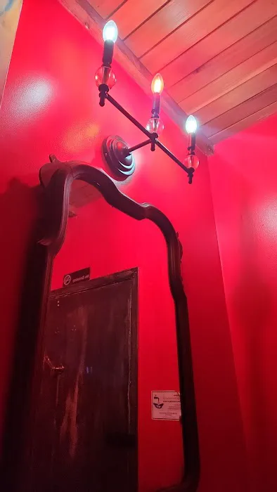 Rogue Bar Picture 1