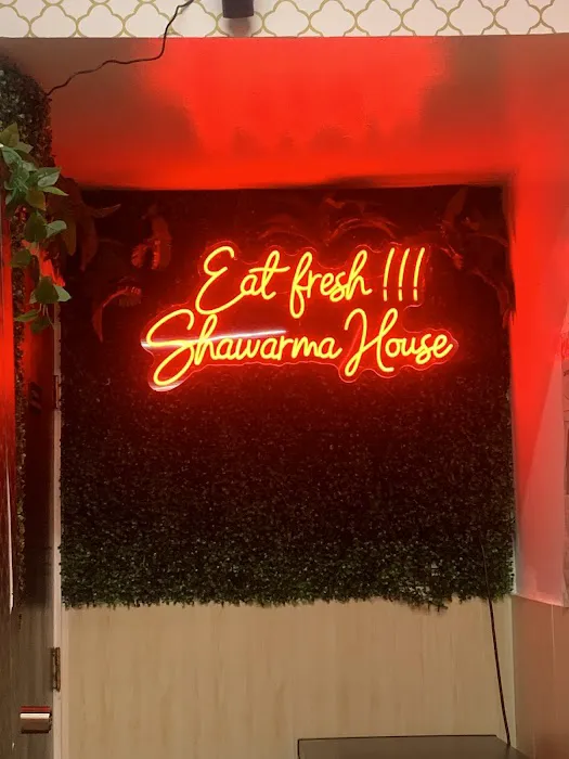 Shawarma House and Grill ( HALAL ) Picture 1