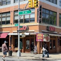 UNO Pizzeria & Grill ico