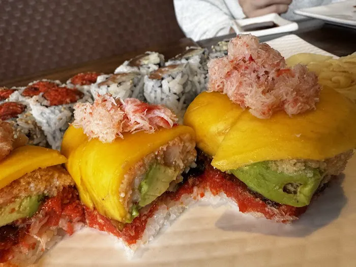 Junko Sushi Picture 6