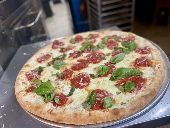 Champion Pizza - Astoria Picture 3