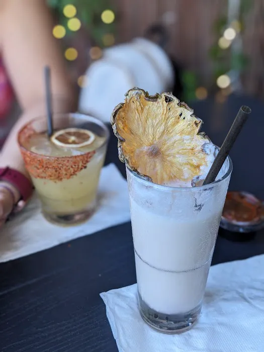 Las Catrinas mexican bar & eatery Picture 2