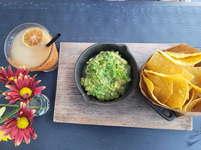 Las Catrinas mexican bar & eatery Picture 6