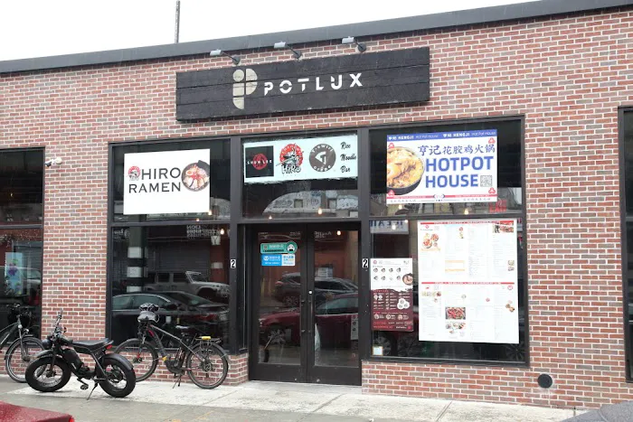 Hot Pot House（亨记花胶鸡火锅） Picture 9