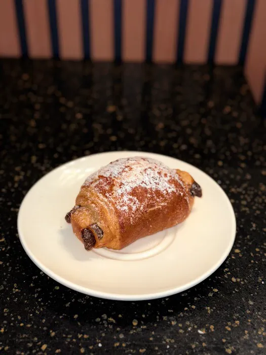 Sherlyn's Bakery Picture 6