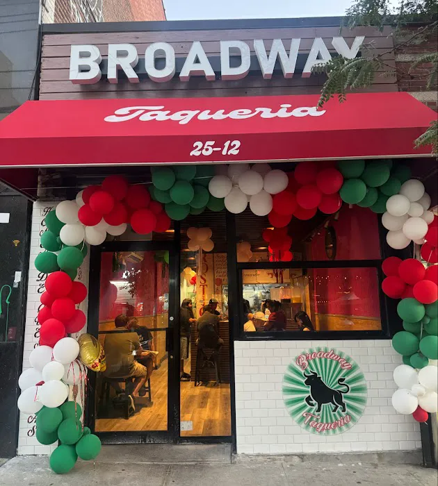 Broadway Taqueria Picture 5