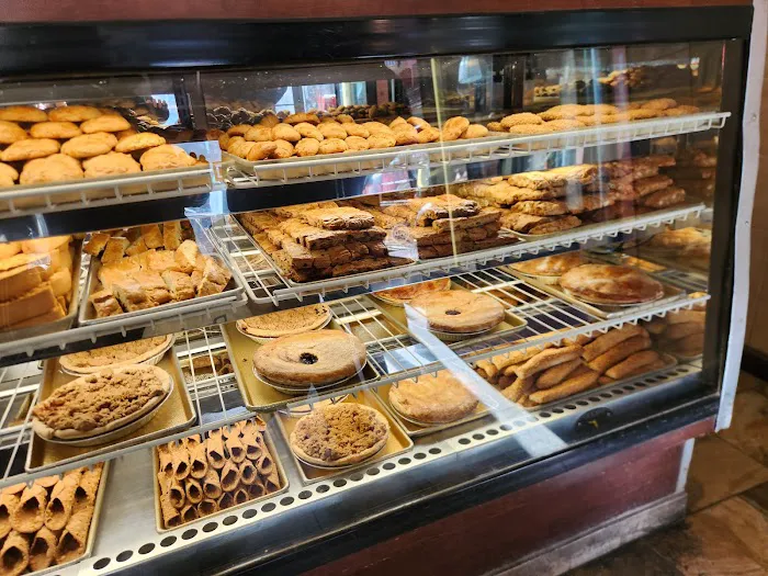 Parisi Bakery Picture 8