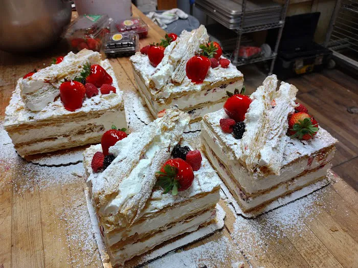 Parisi Bakery Picture 10