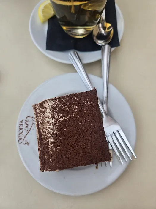 Omonia Cafe Picture 4
