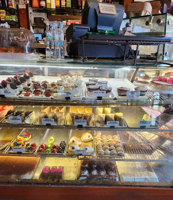 Omonia Cafe Picture 10