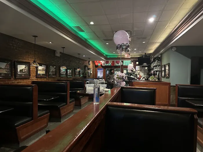 Michael's Restaurant Picture 2