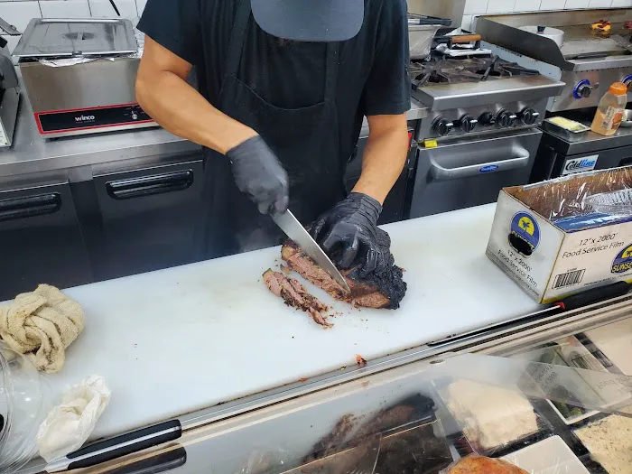 NOSH UP DELI and GRILL Picture 3