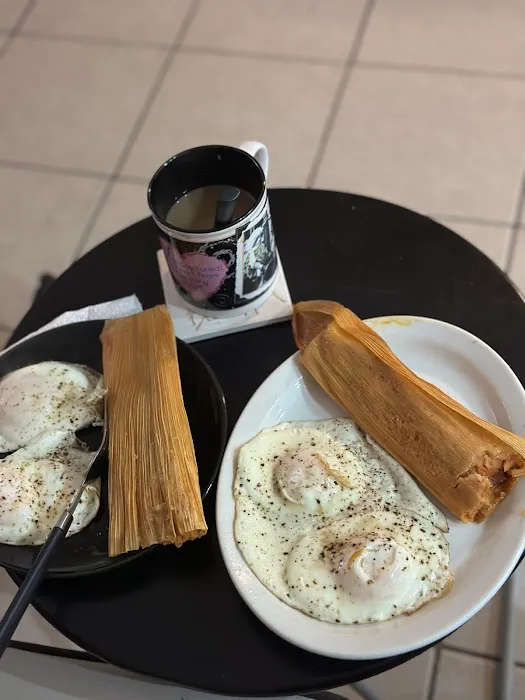 Mexican Deli Picture 6