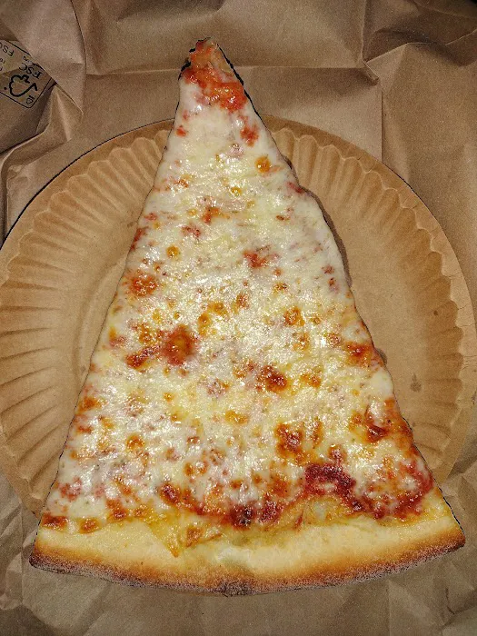 Vidali’s pizza Picture 3