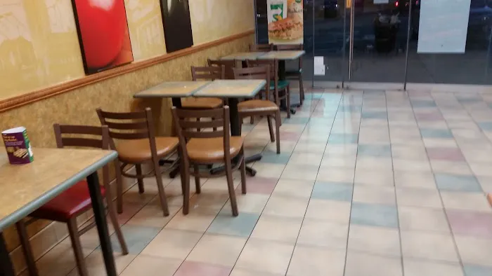 Subway Picture 7