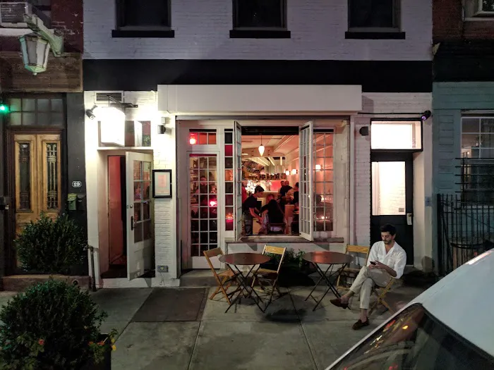 21 Greenpoint Picture 10