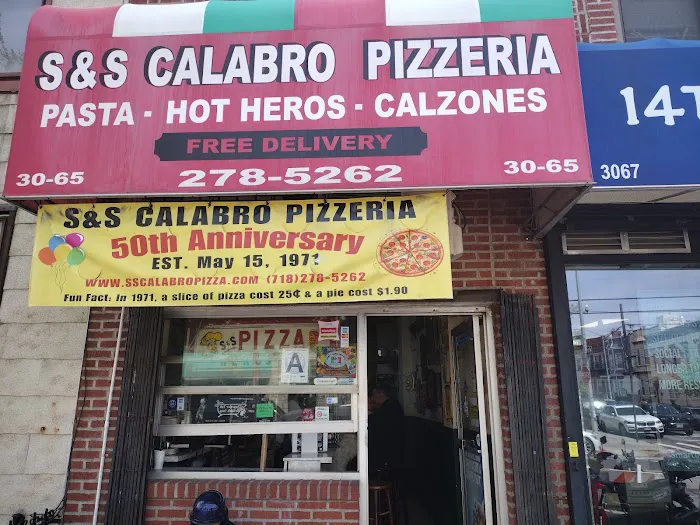 S & S Calabro Pizzeria Picture 8