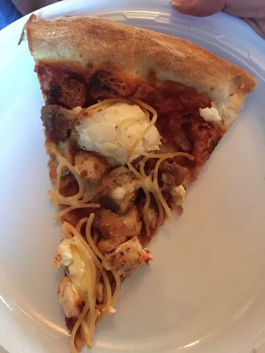 S & S Calabro Pizzeria Picture 6