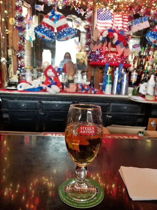 Kelly's Bar Picture 9