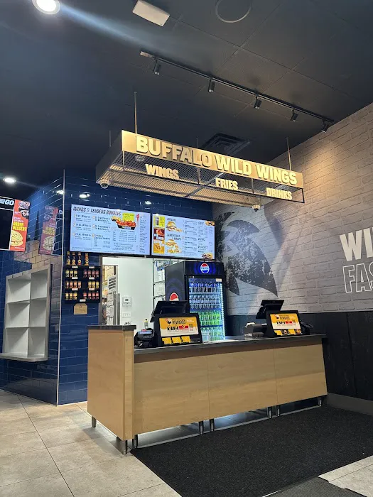 Buffalo Wild Wings 'GO' Picture 1
