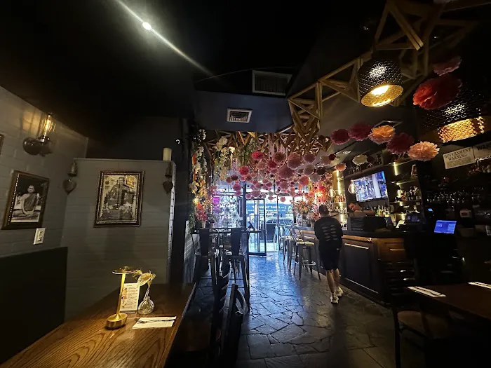 Hero Thai & Izakaya Picture 6